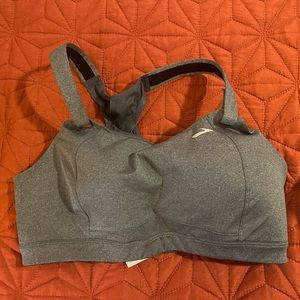 Brooks sports bra Juno high impact 40DD